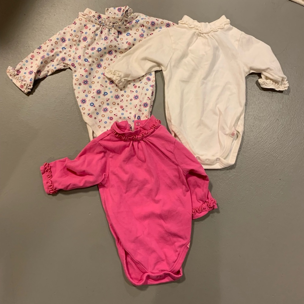 Pink and cream king sleeve bodysuits
